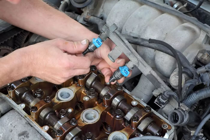 Fuel Injector Cleaning in Chicago, IL